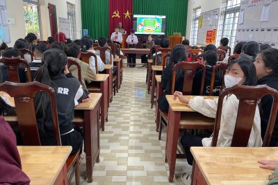 CÂU LẠC BỘ TIẾNG ANH