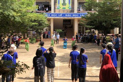 HOẠT ĐỘNG ĐỘI